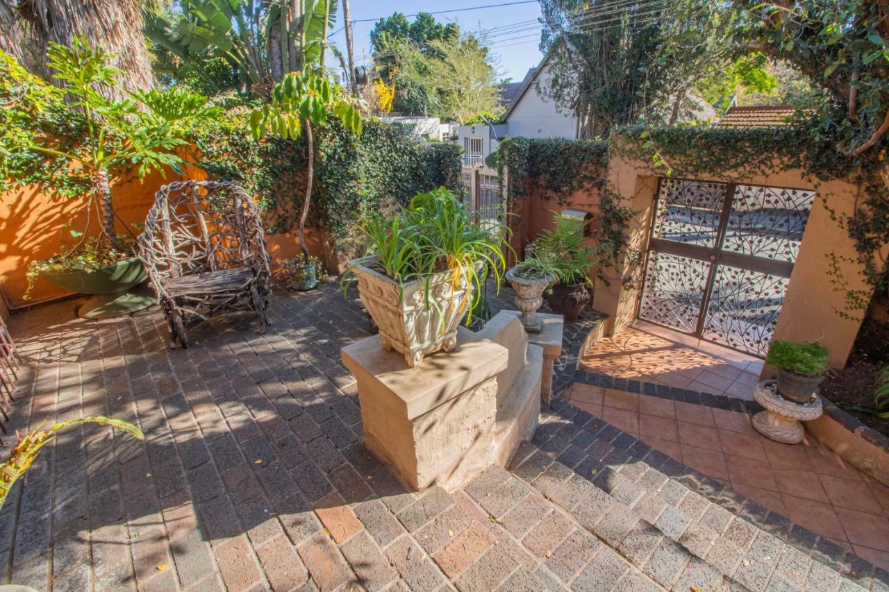 Charlie'S Spot - The Gardens Joanesburgo Exterior foto
