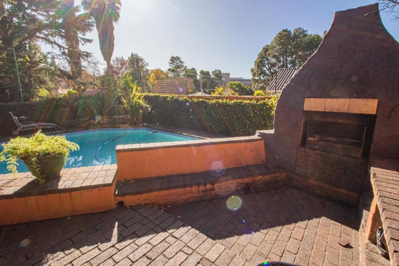 Charlie'S Spot - The Gardens Joanesburgo Exterior foto